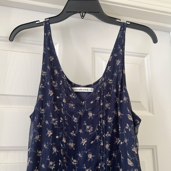 NWT Abercrombie and fitch summer dress - Picture 3 of 6